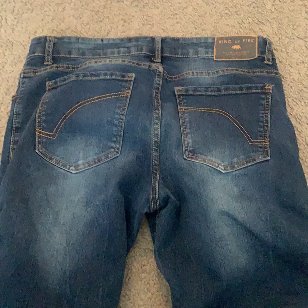 Jeans. - Picture 3 of 5
